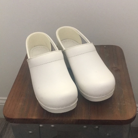 Dansko Shoes - Dansko Professional Clogs